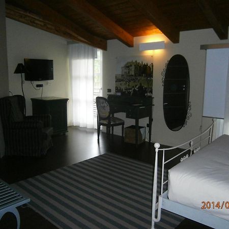 Foresteria Del Castello Torre Canavese Δωμάτιο φωτογραφία